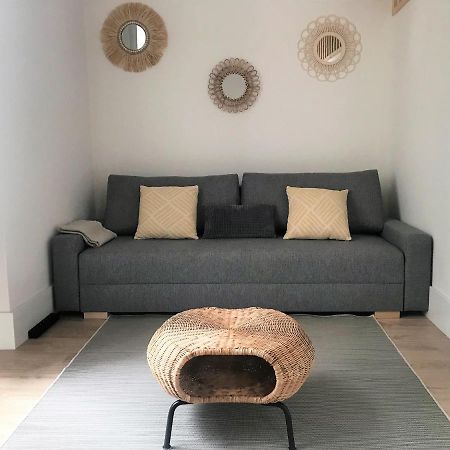 라네스 Apartamento Duplex Planta Baja Con Aparcamiento Gratuito En Palacio De Mijares 아파트 외부 사진